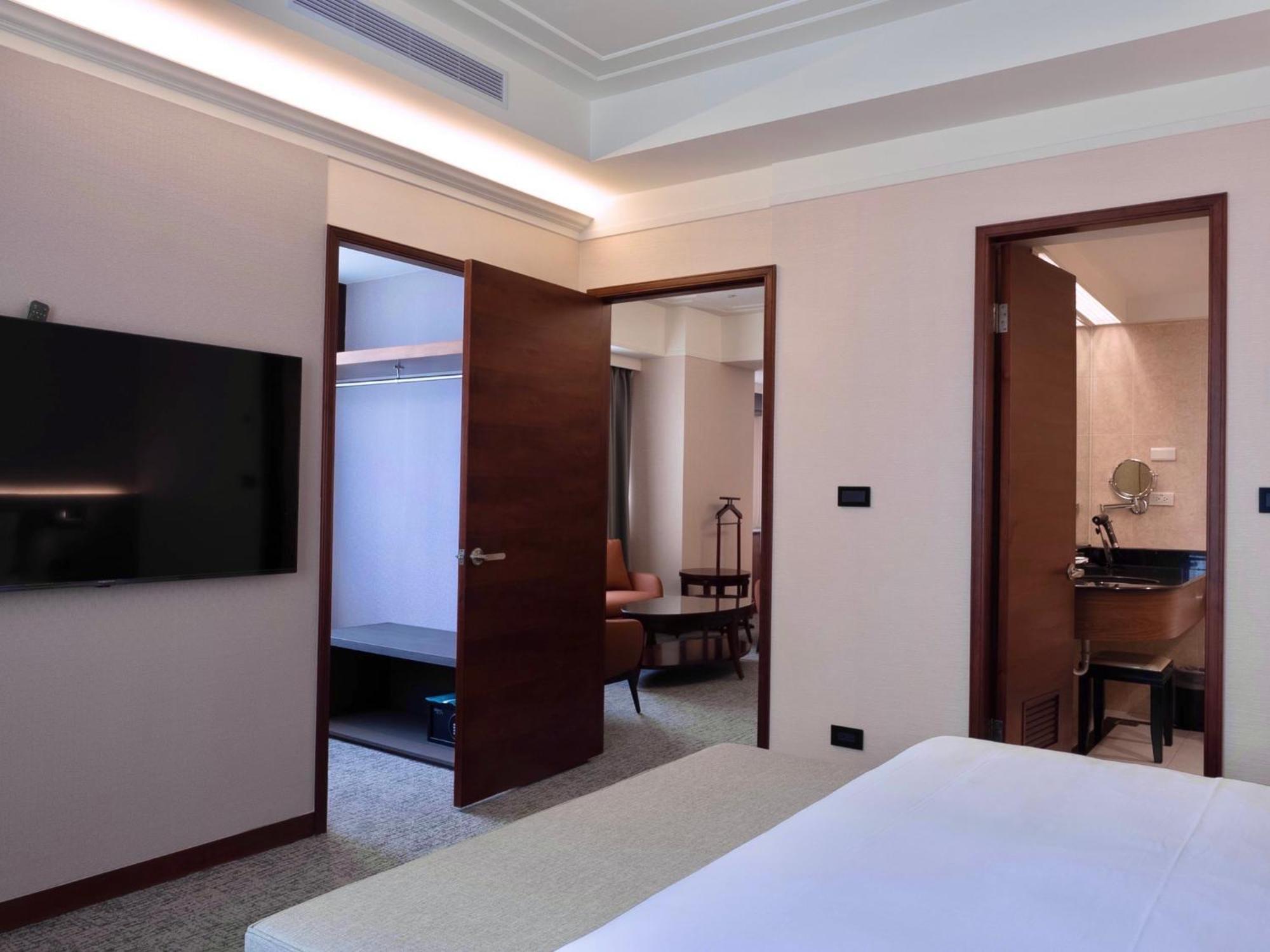 Hotel Fullon Poshtel Jhongli Zhongli Zewnętrze zdjęcie