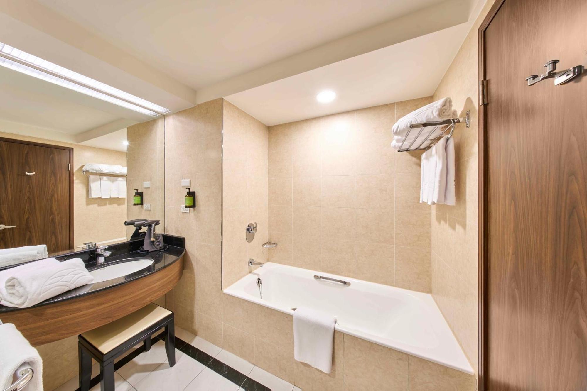 Hotel Fullon Poshtel Jhongli Zhongli Zewnętrze zdjęcie