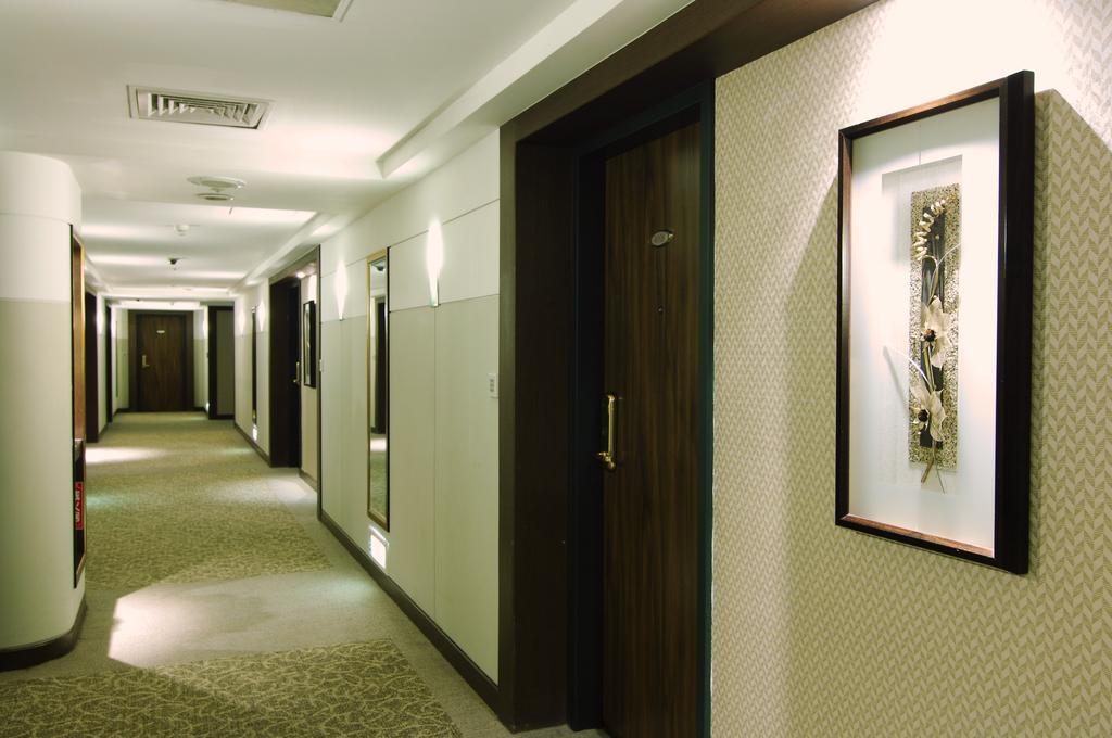 Hotel Fullon Poshtel Jhongli Zhongli Zewnętrze zdjęcie